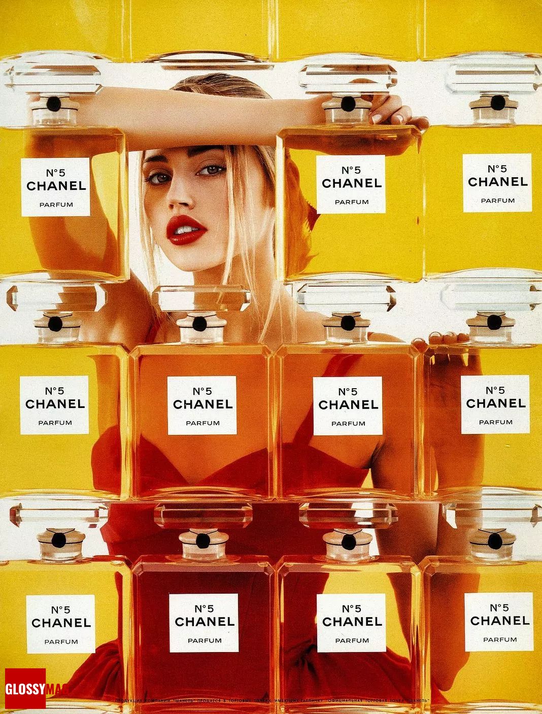 Эстелла Уоррен в рекламной кампании Chanel N°5