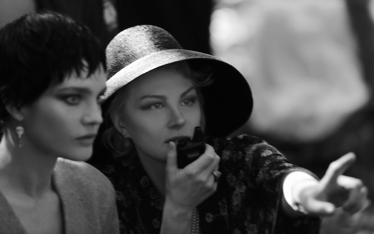 Фильм Ренаты Литвиновой для шоу Ulyana Sergeenko показали на Неделе высокой моды в Париже