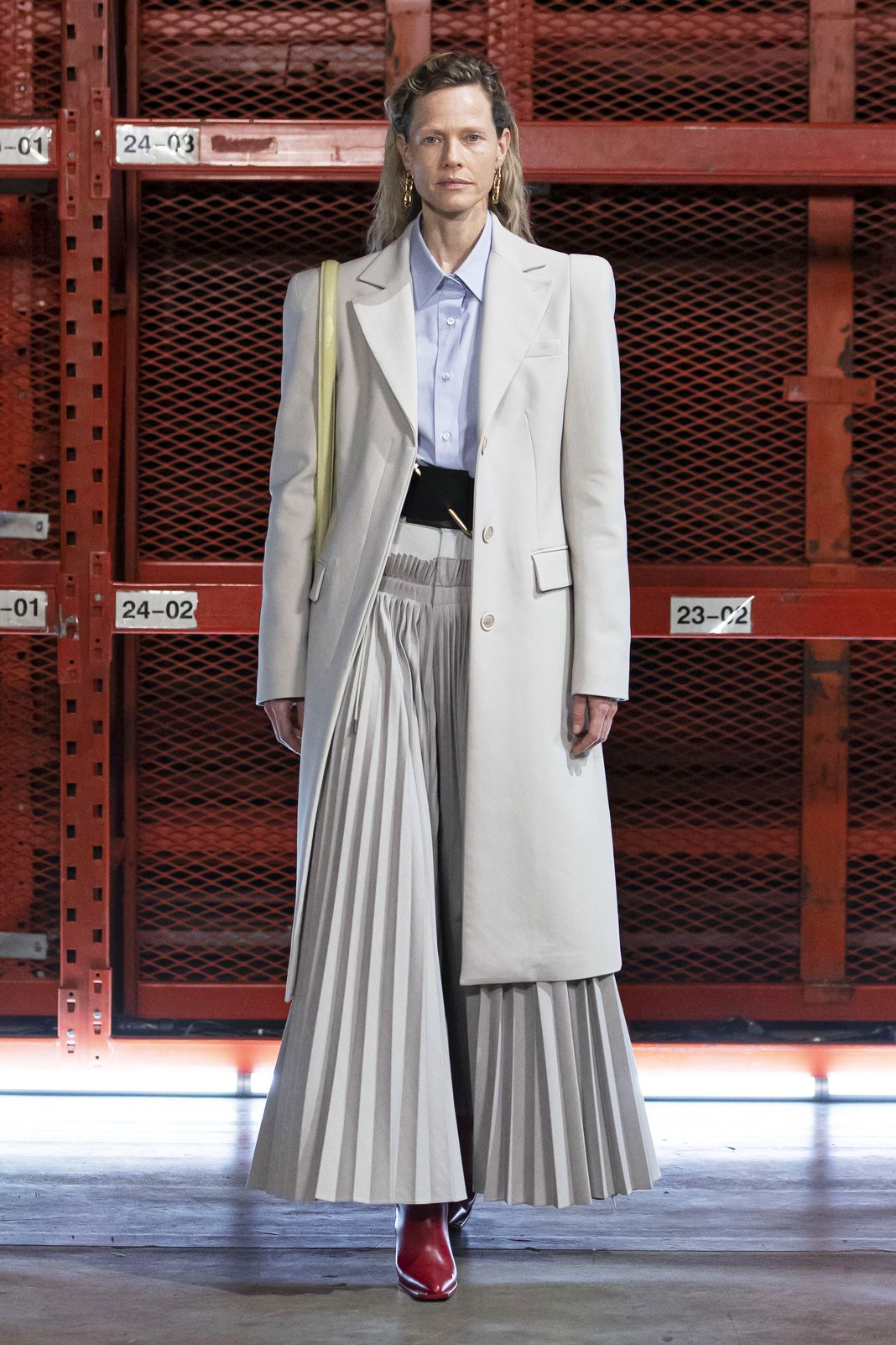 Off-White S/S 21 Ready-to-Wear look 1