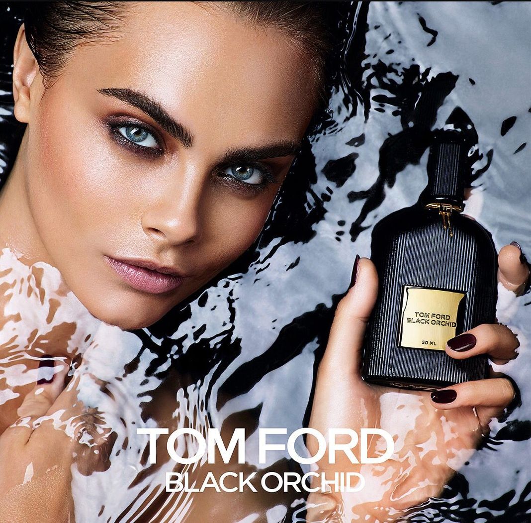 В рекламной кампании аромата Black orchid Tom Ford