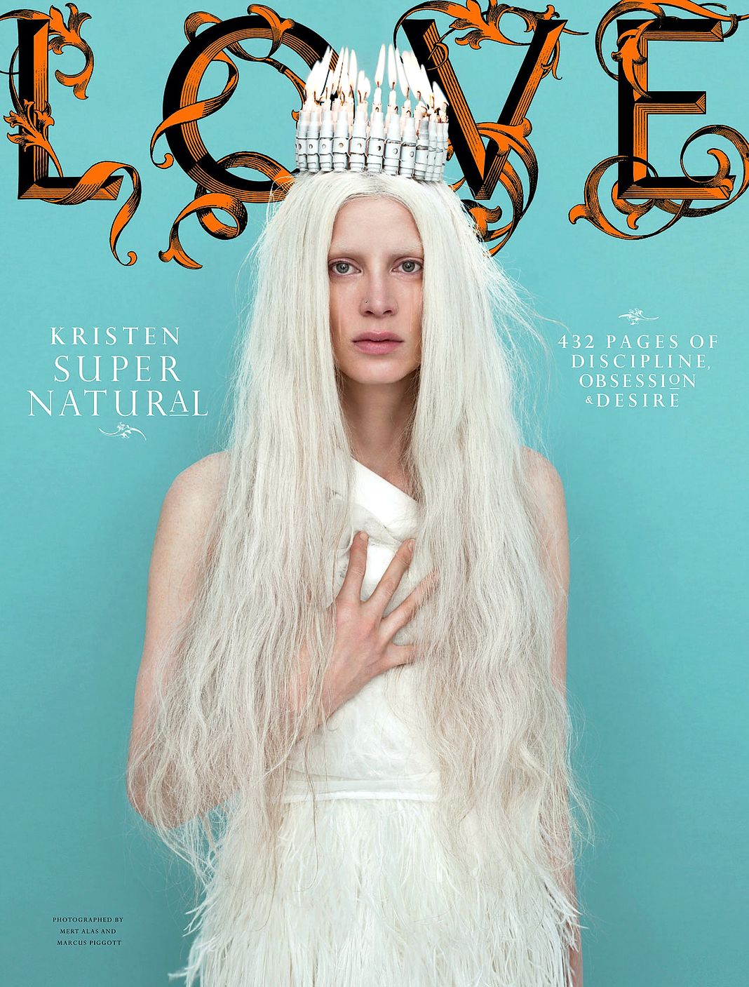 Кристен МакМенами на обложке журнала LOVE.