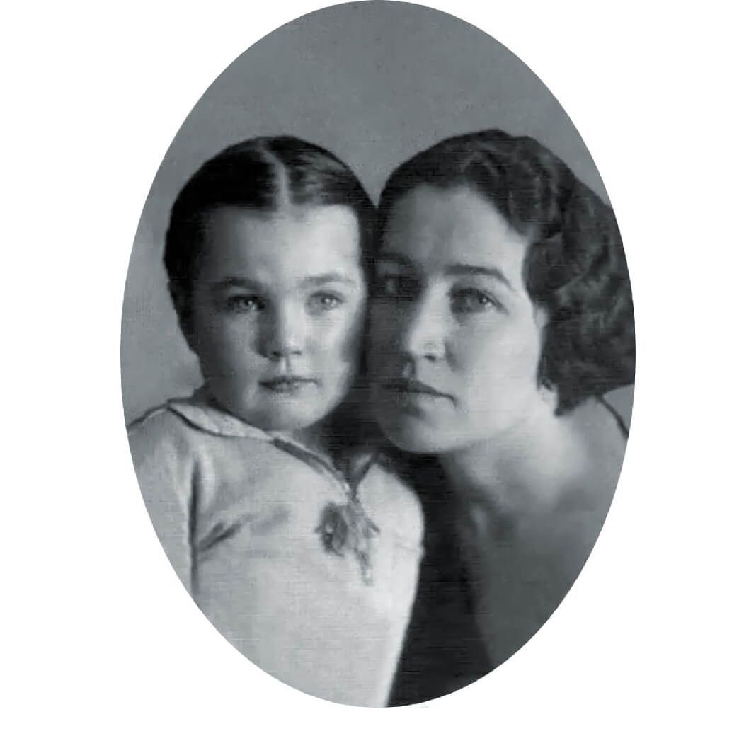 Полина Жемчужина, с дочерью