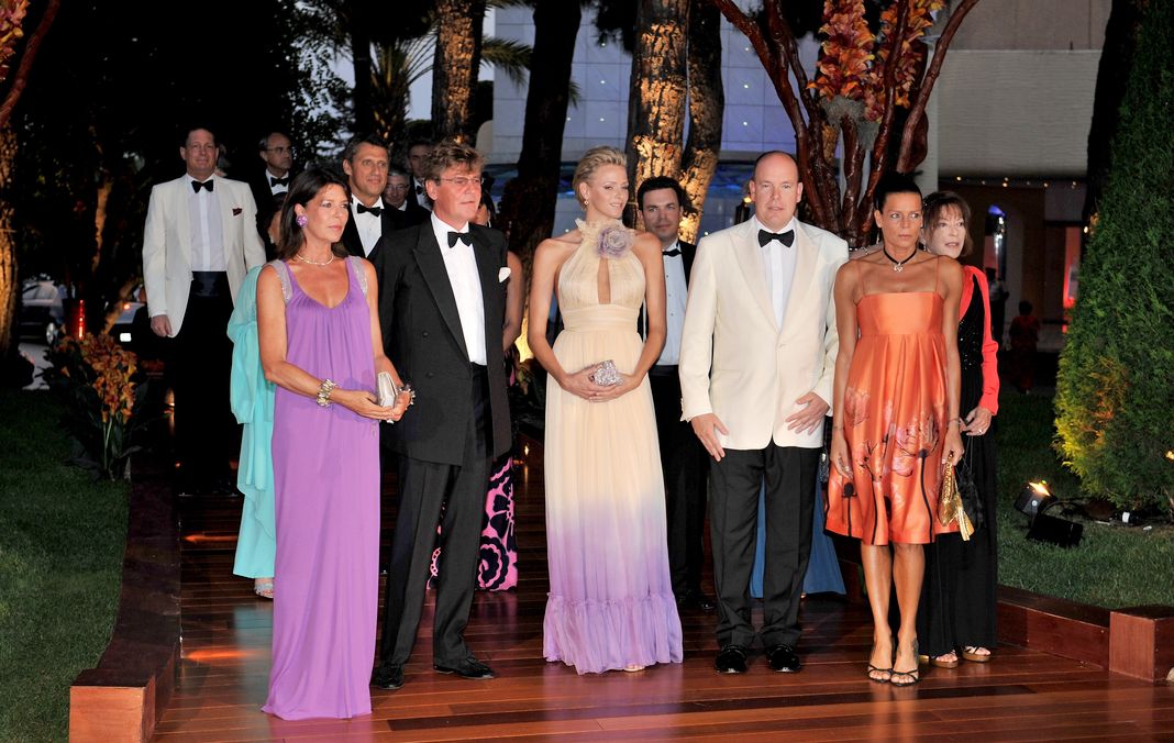 Принцесса Каролина Ганноверская, принц Эрнст Ганноверский, Шарлин Уиттсток, принц Монако Альбер II и принцесса Монако Стефани