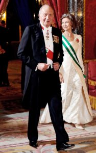 Король Испании Хуан Карлос и королева Испании София на гала-ужине в честь президента Ливана Мишеля Сулеймана