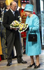 Принц Филипп и королева Елизавета II на королевской службе Чистого дня