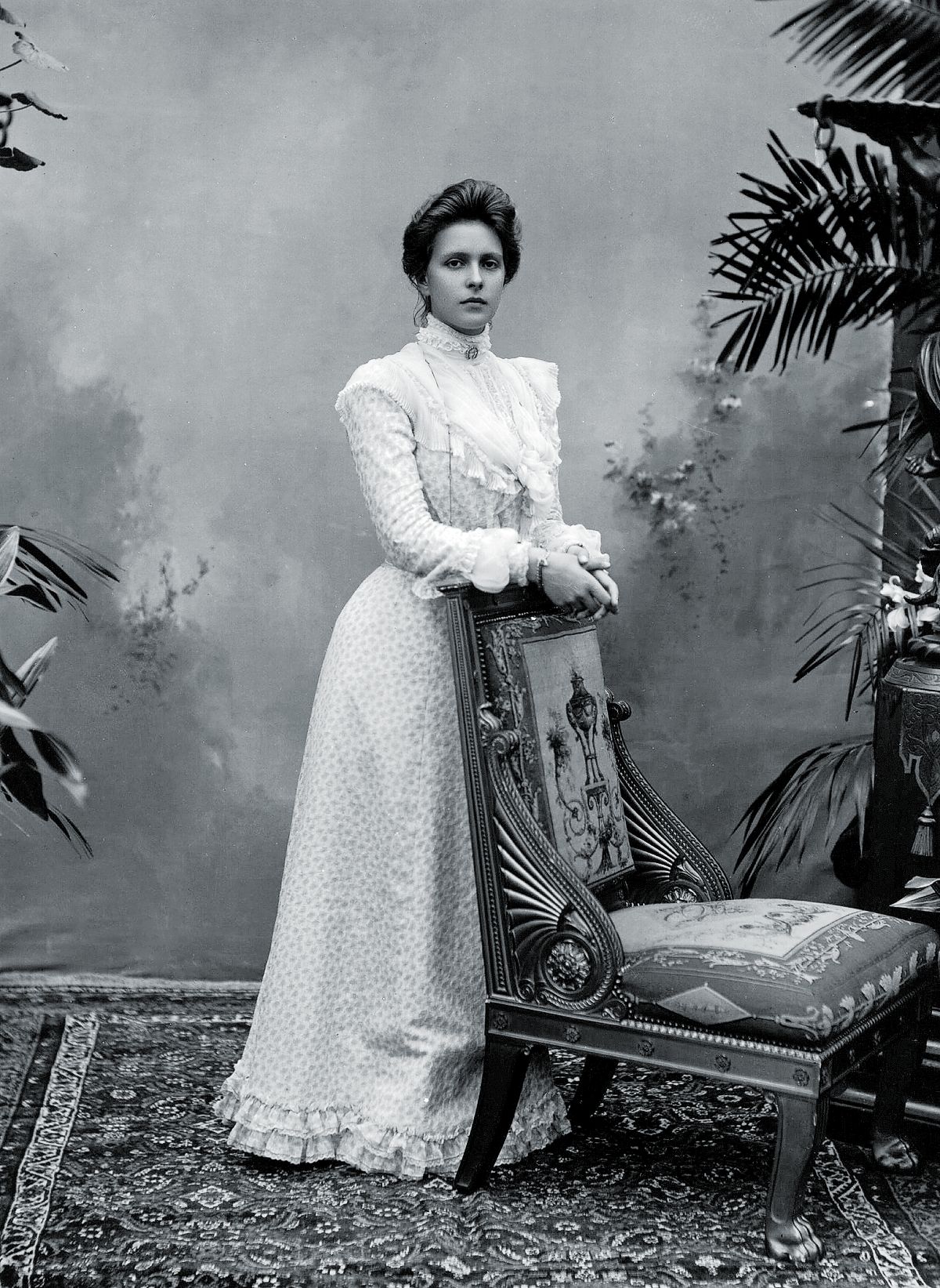 Принцесса Алиса Баттенбергская, правнучка королевы Виктории, мать принца Филиппа