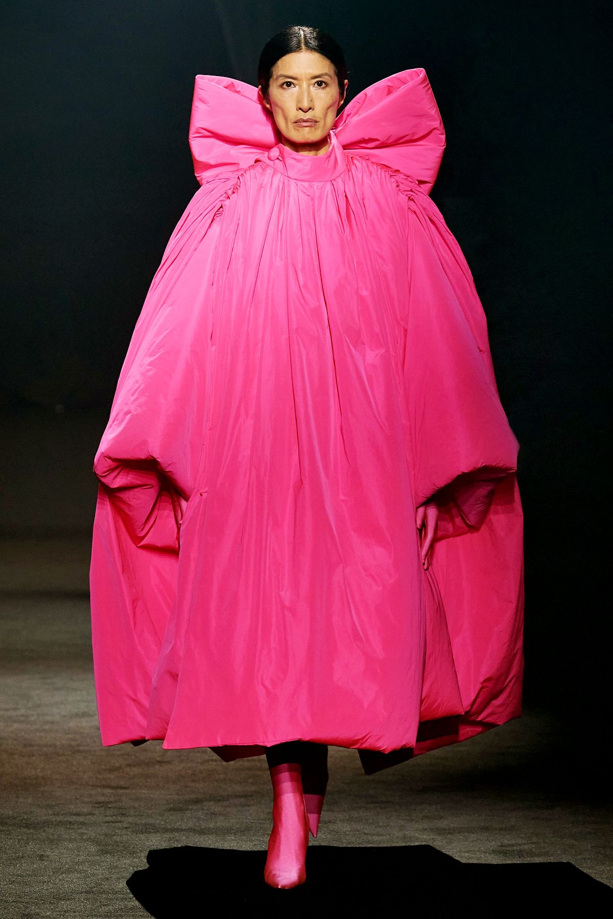Balenciaga, дизайнер Демна Гвасалия на шоу «Love Brings Love»