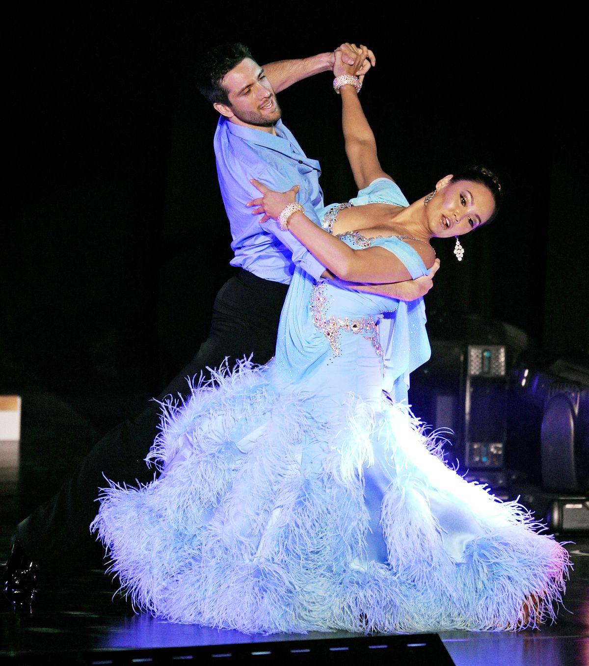 Дмитрий Чаплин и Тиа Каррере во время торжественного открытия шоу «Танцы со звездами: Концерт в Лас-Вегасе»