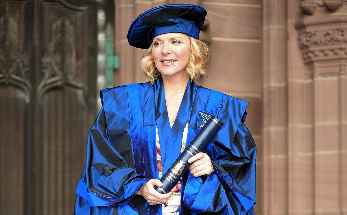 Ким Кэттролл получила почетную степень в Ливерпульском университете Джона Мурса