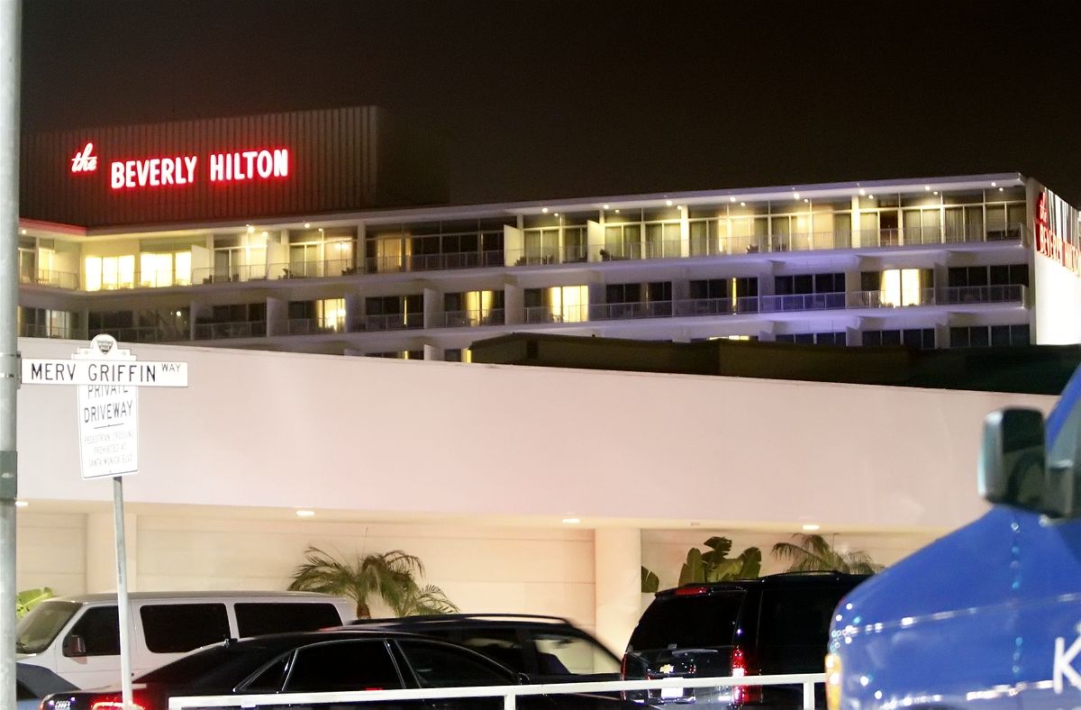Отель Beverly Hilton, где певица Уитни Хьюстон была найдена мертвой в возрасте 48 лет в Лос-Анджелесе