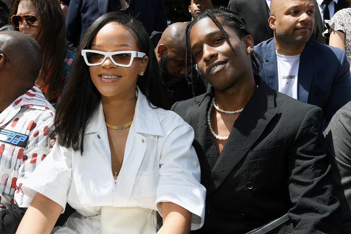 Рианна и A$AP Rocky на шоу Louis Vuitton Menswear Весна/Лето 2019
