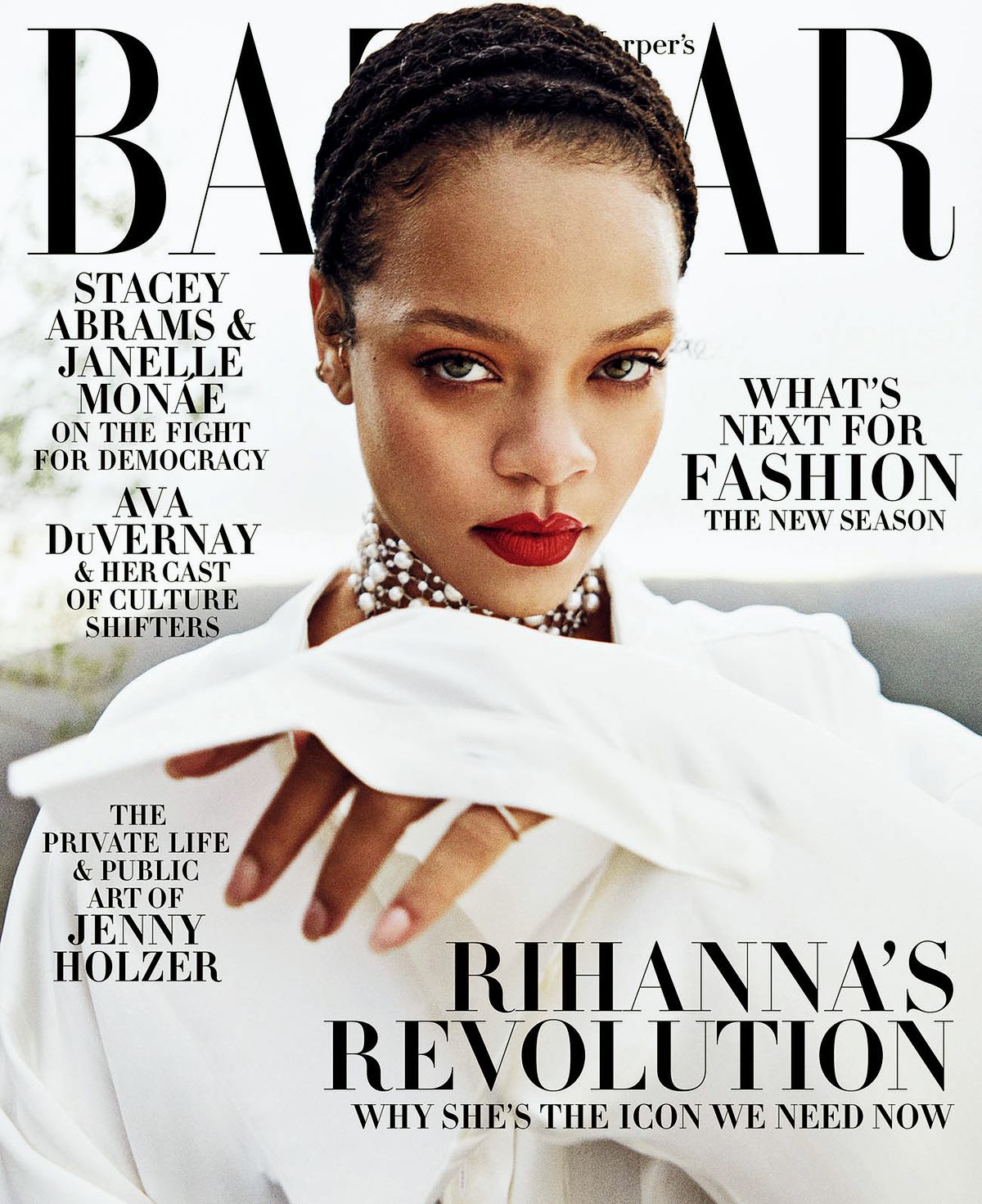 На обложке журнала Harper's Bazaar