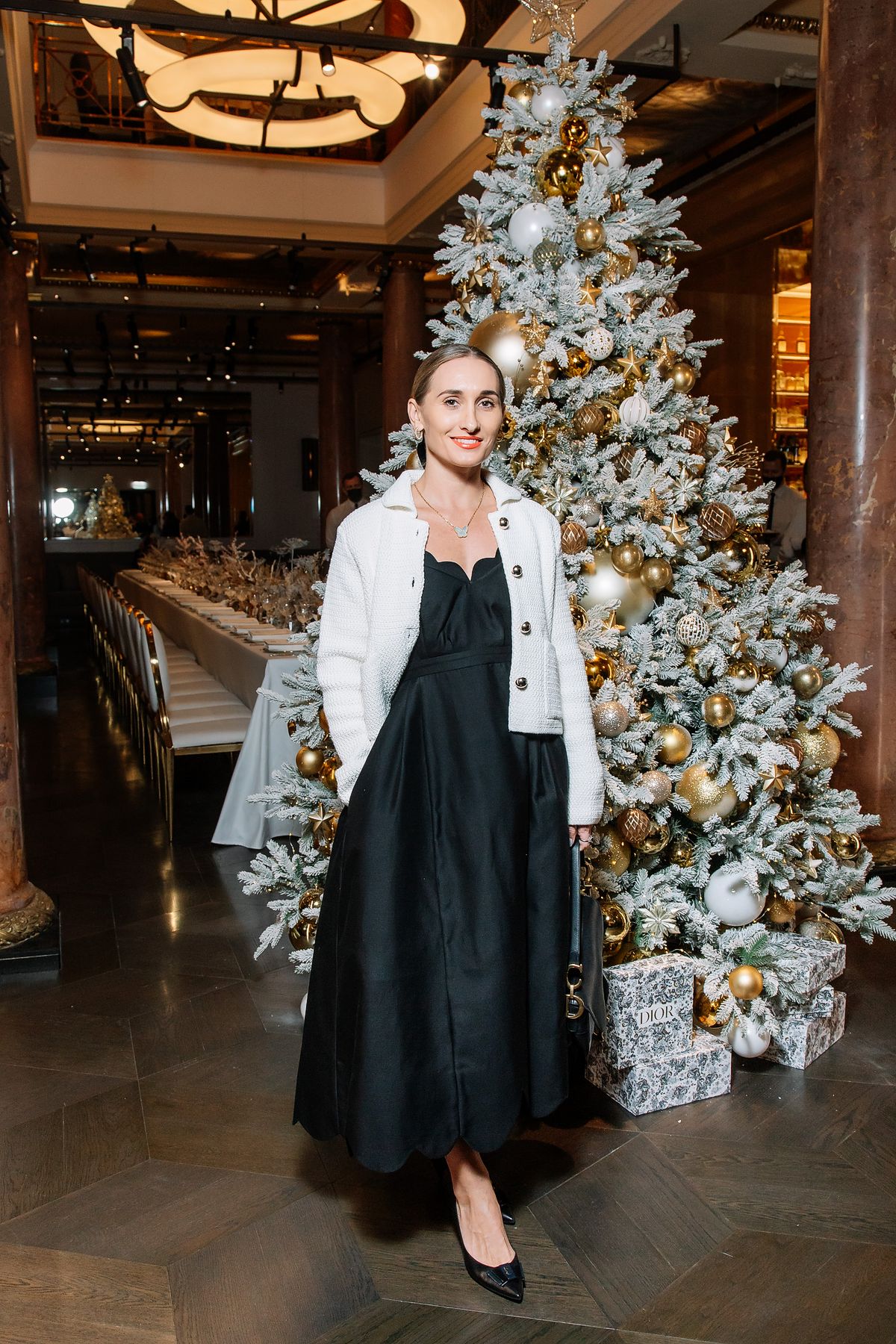 Анастасия Винокур на новогоднем ужине Dior