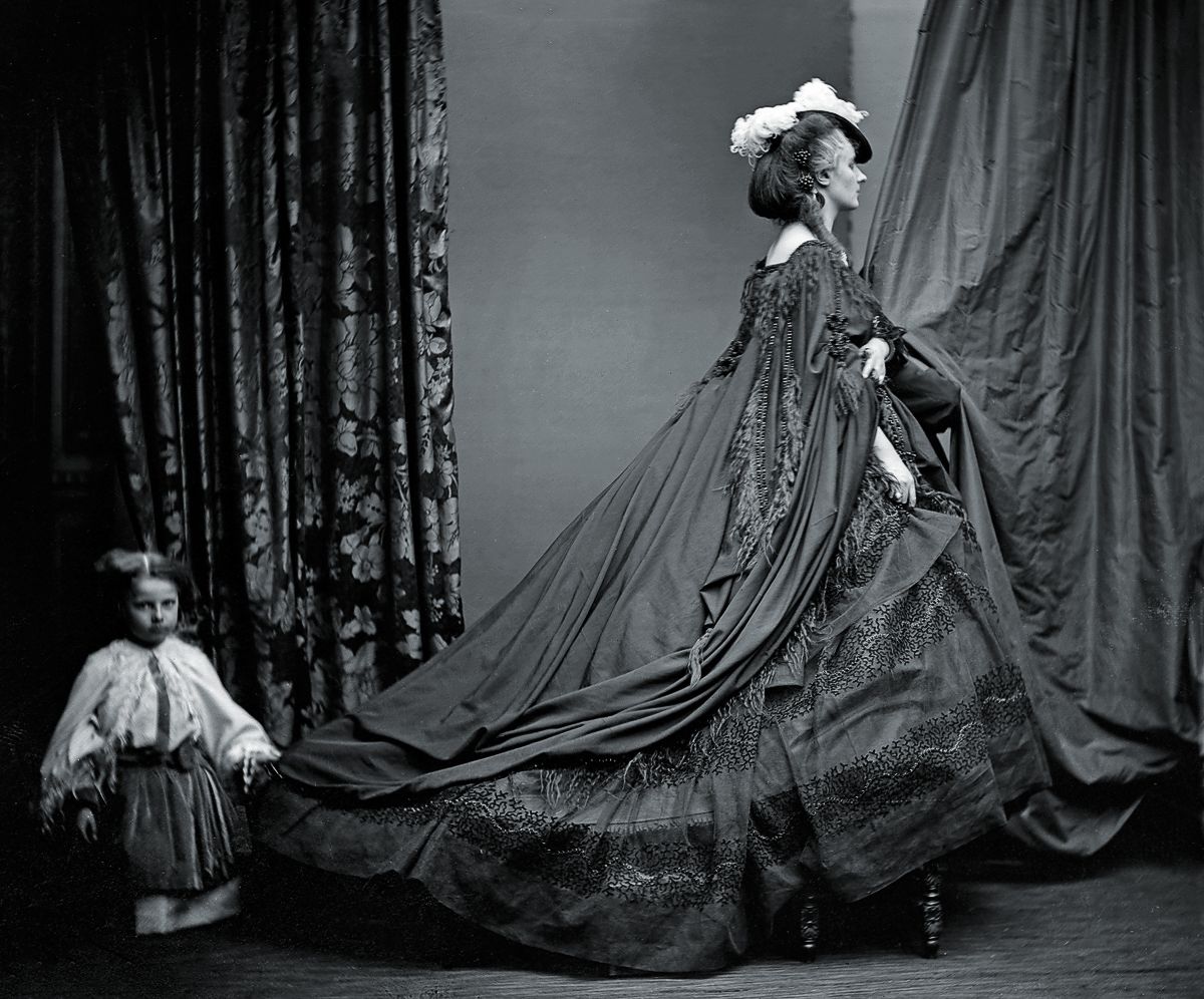 Графиня Кастильоне, более известная как «Ла Кастильоне», итальянская аристократка, любовница императора Франции Наполеона III, 1865 г. - фото 21