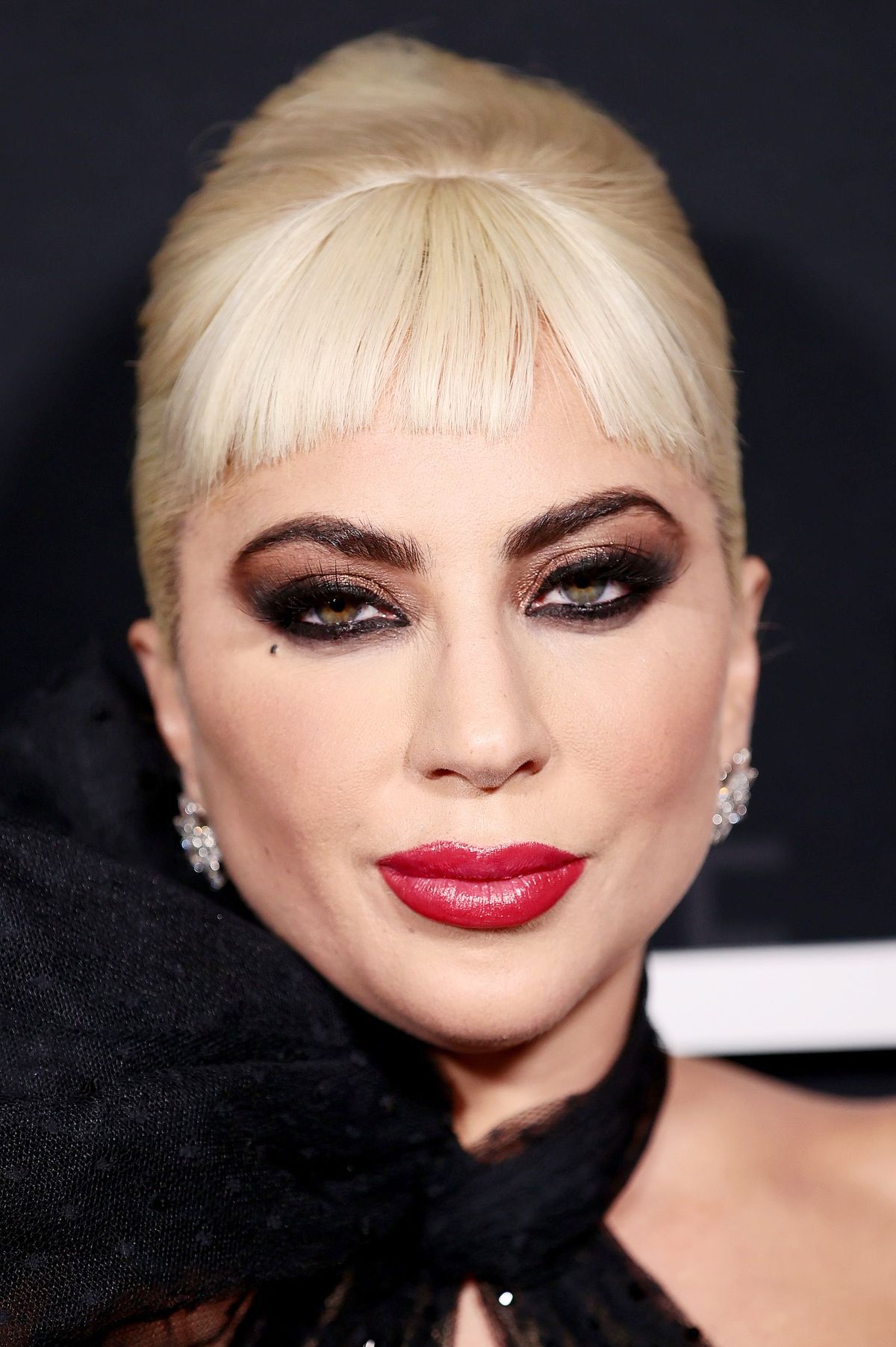 Леди Гага в Armani Privé на нью-йоркской премьере фильма «Дом Gucci», фото 2