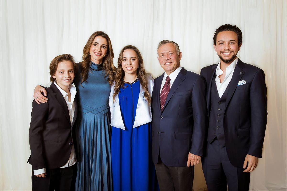 Наследный принц Аль Хусейн, королева Рания, принцесса Сальма, король Иордании Абдалла II, принц Хашем