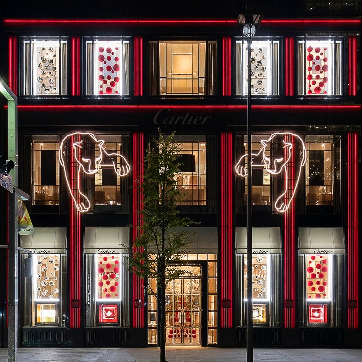 Бутик Cartier в Токио
