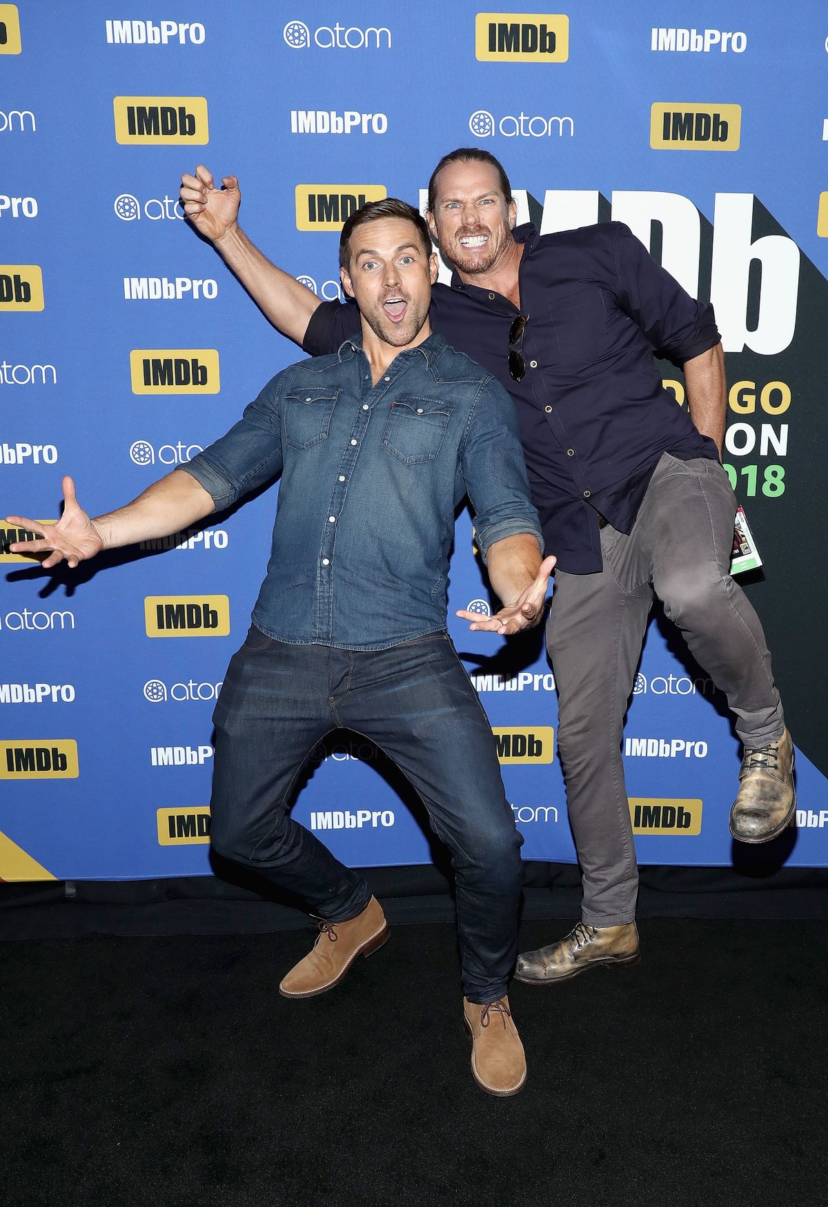 Дилан Брюс и Джейсон Льюис на San Diego Comic-Con 2018