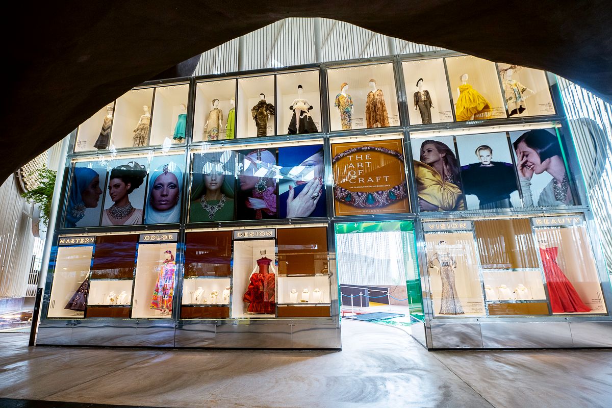 Выставка наследия Bvlgari в итальянском павильоне на Expo 2020 в Дубае, фото 1
