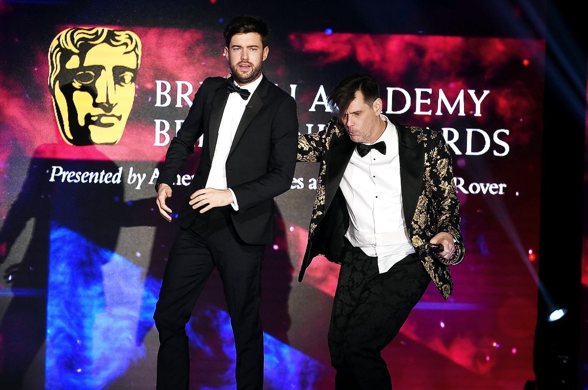 Джек Уайтхолл и Джим Керри на церемонии вручения наград British Academy Britannia Awards