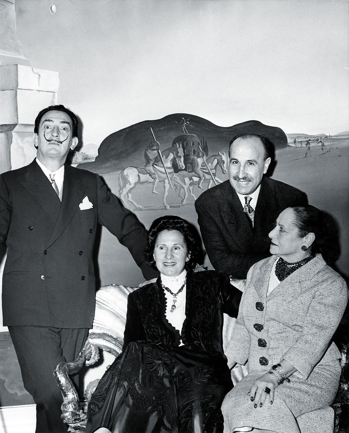 Хелена Рубинштейн с Сальвадором Дали, его женой Галой и Анхелем Суньигой