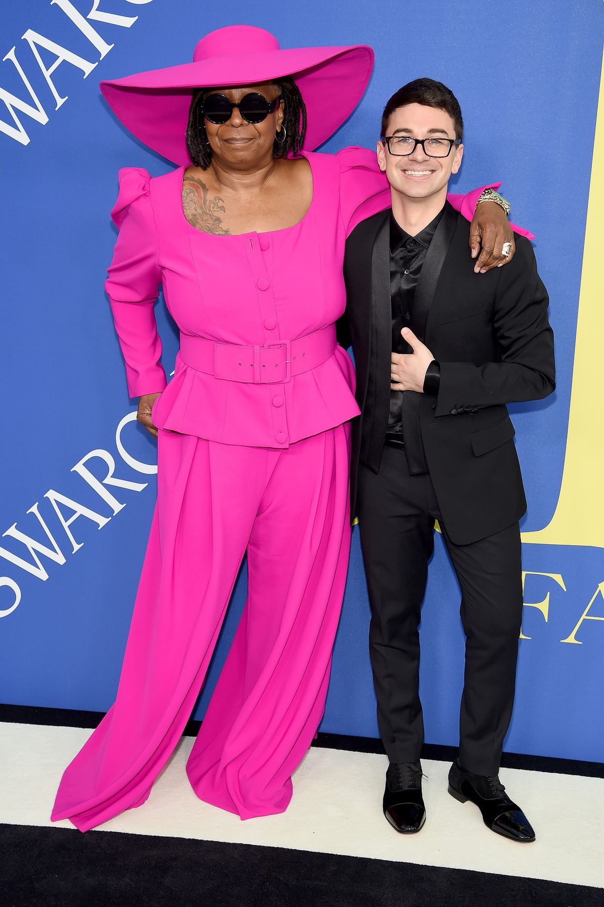 Вупи Голдберг и Кристиан Сириано на церемонии вручения наград Cfda Fashion Awards