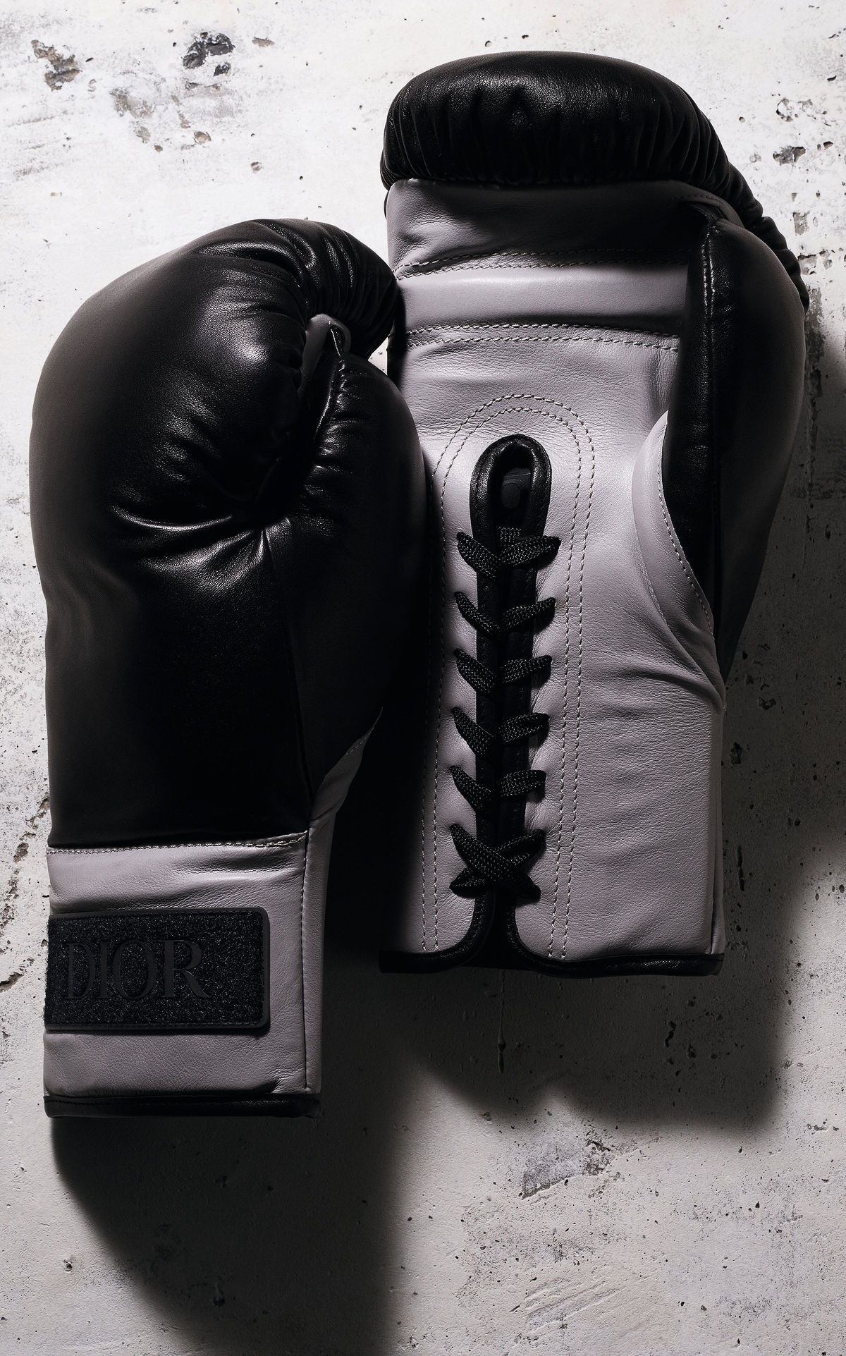 Для нового Dior Homme Sport Ким Джонс создал эксклюзивные боксерские перчатки, фото 3