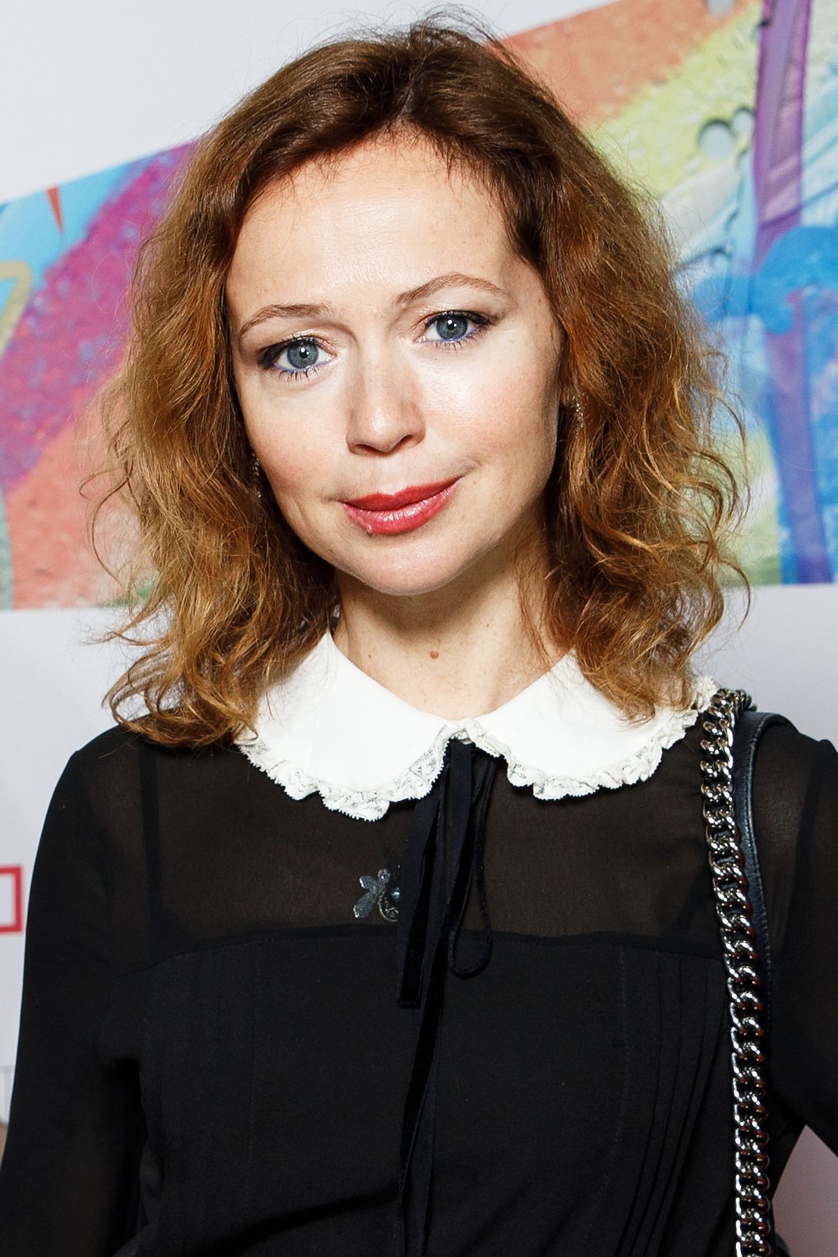 Елена Захарова на открытии ярмарки «Art Russia» 2022, 31 марта 2022 г., фото 2