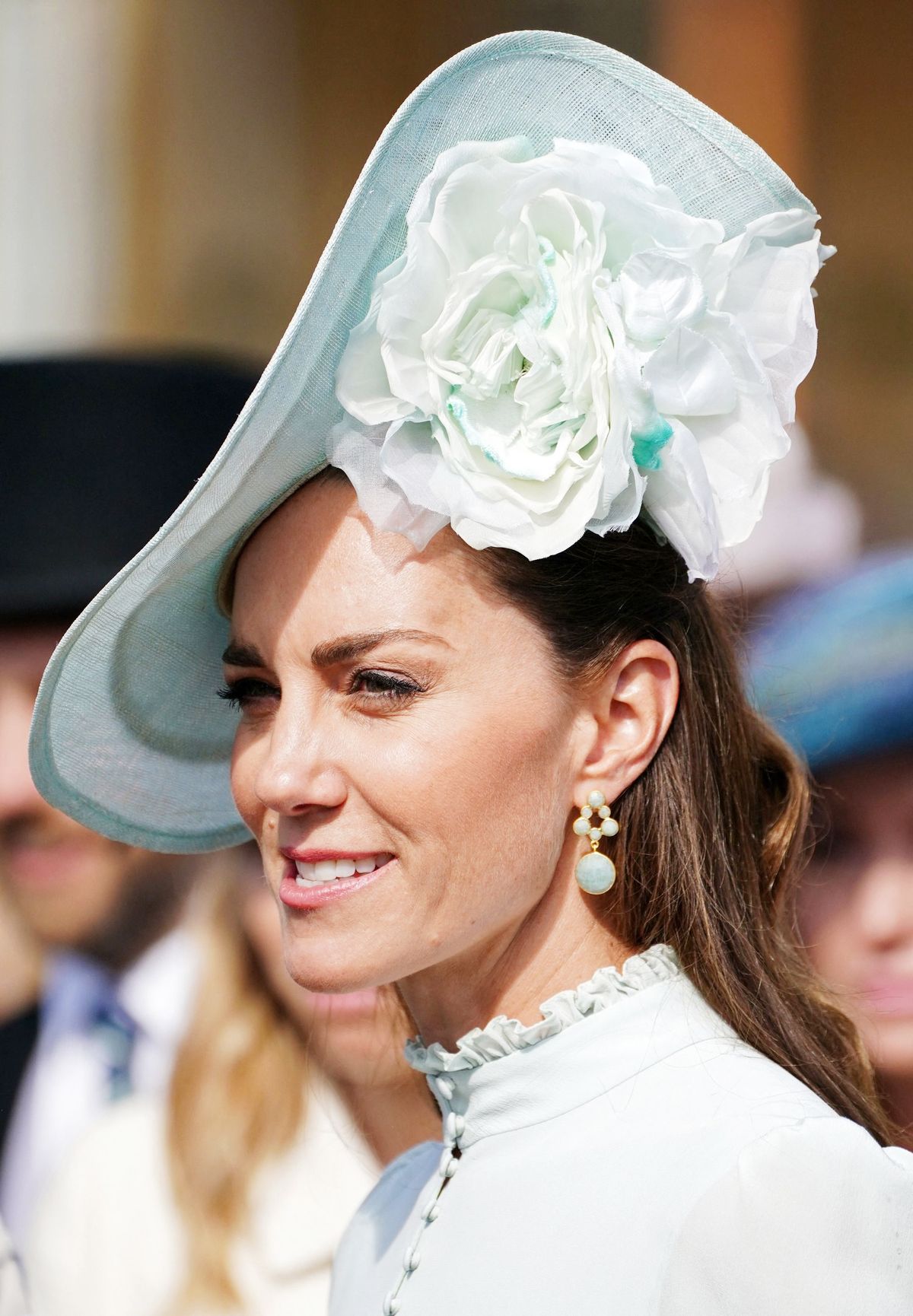 Кэтрин, герцогиня Кембриджская на Королевской садовой вечеринке в Букингемском дворце, 25 мая 2022 г., фото 3