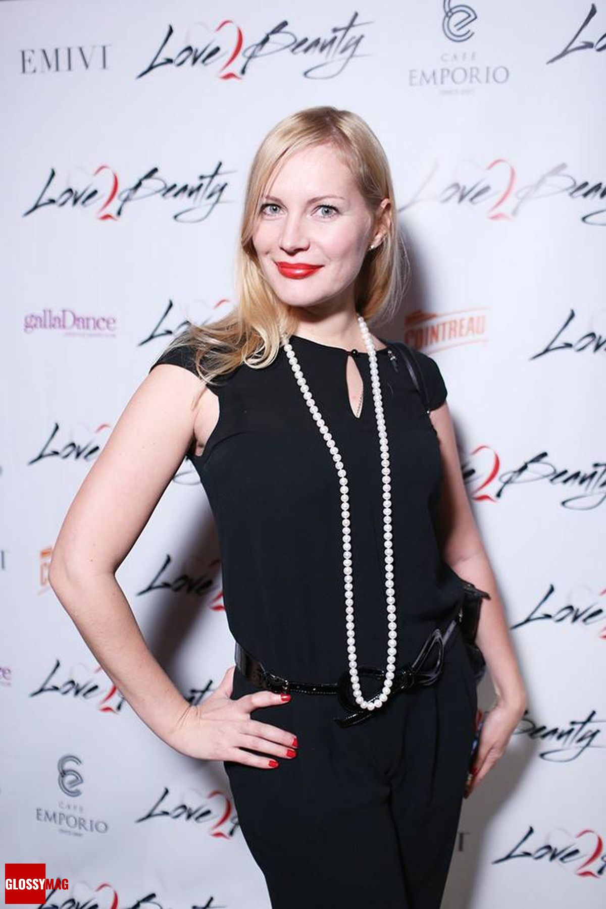 Екатерина Пузенко (GallaDance) на праздновании 2-летия Love2Beauty.ru в EMPORIO CAFE, 20 ноября 2014 г.