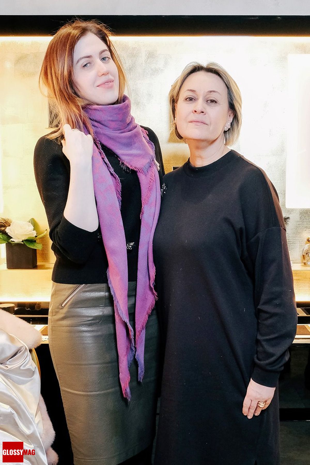 Наталья Черкасова со спутницей на открытии корнера итальянского парфюмерного бренда Tiziana Terenzi в универмаге «Цветной», 28 февраля 2018 г.