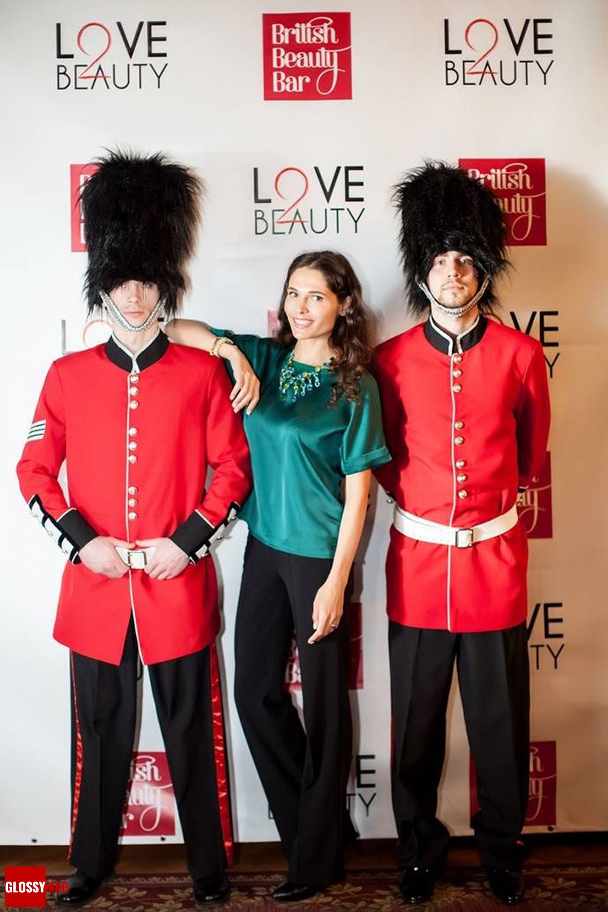 Полина Аскери на мероприятии British Beauty Bar 2015 в Резиденции посла Великобритании, 21 апреля 2015 г.