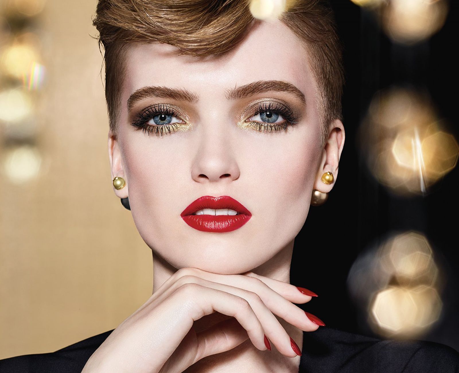 Dior представляет праздничную коллекцию макияжа «Golden Nights» Holiday 2020 Collection