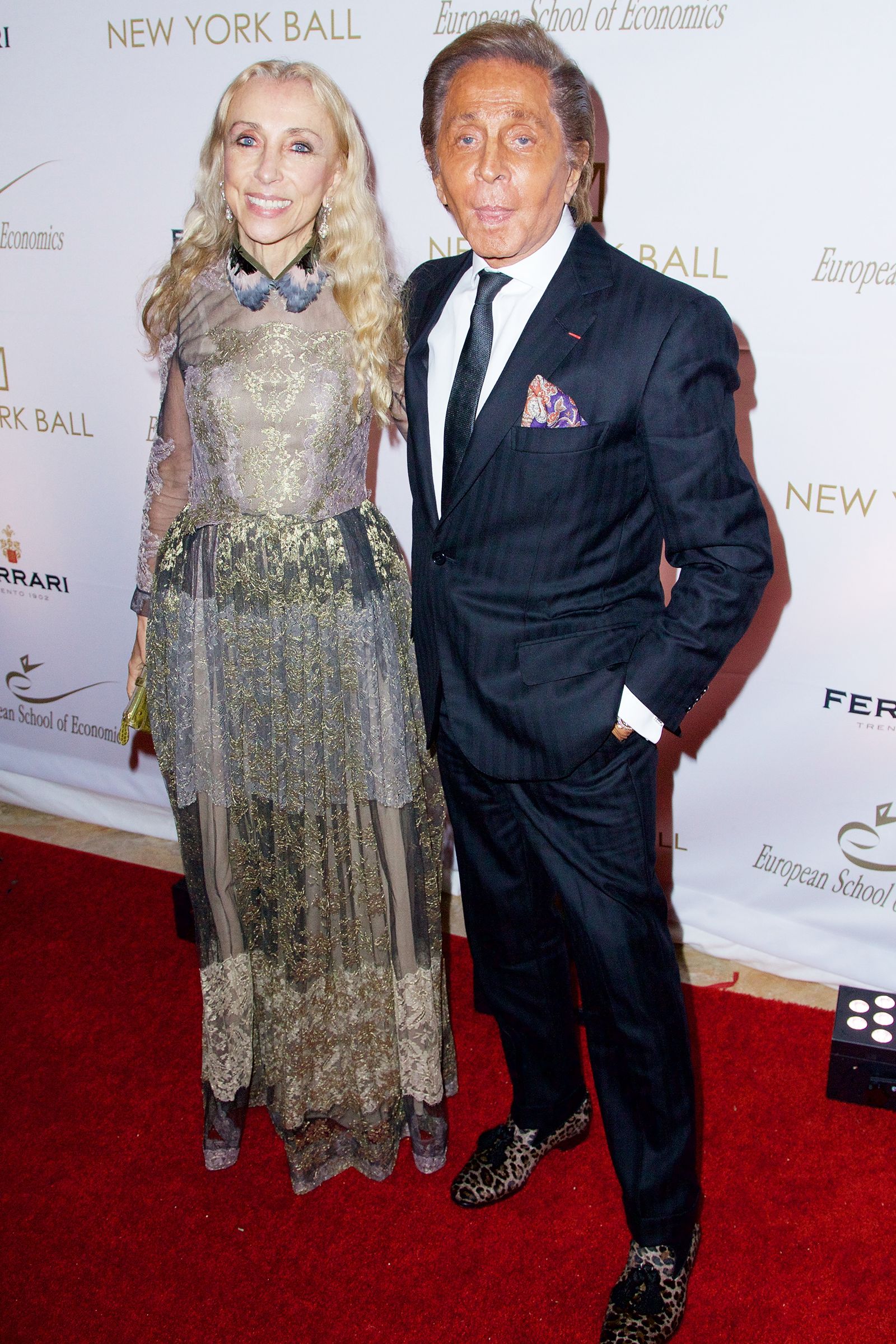 Франка Соццани и Валентино Гаравани на балу The New York Ball, 19 ноября 2014 г.
