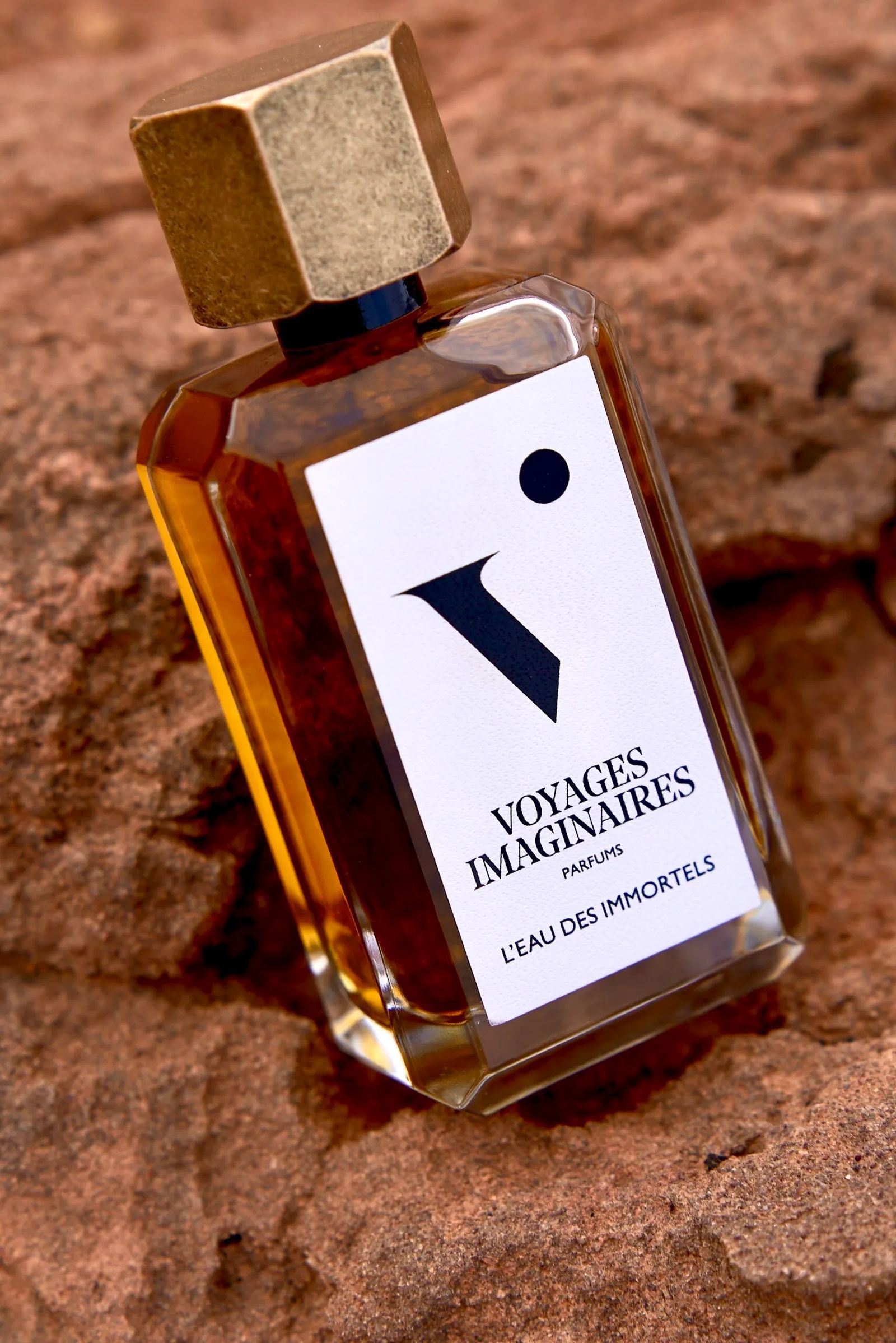 Новый аромат L’Eau des Immortels в коллекции Voyages Imaginaires Камиль Гуталь и Изабель Дуайен, фото 3 Новый аромат L’Eau des Immortels в коллекции Voyages Imaginaires, фото 3