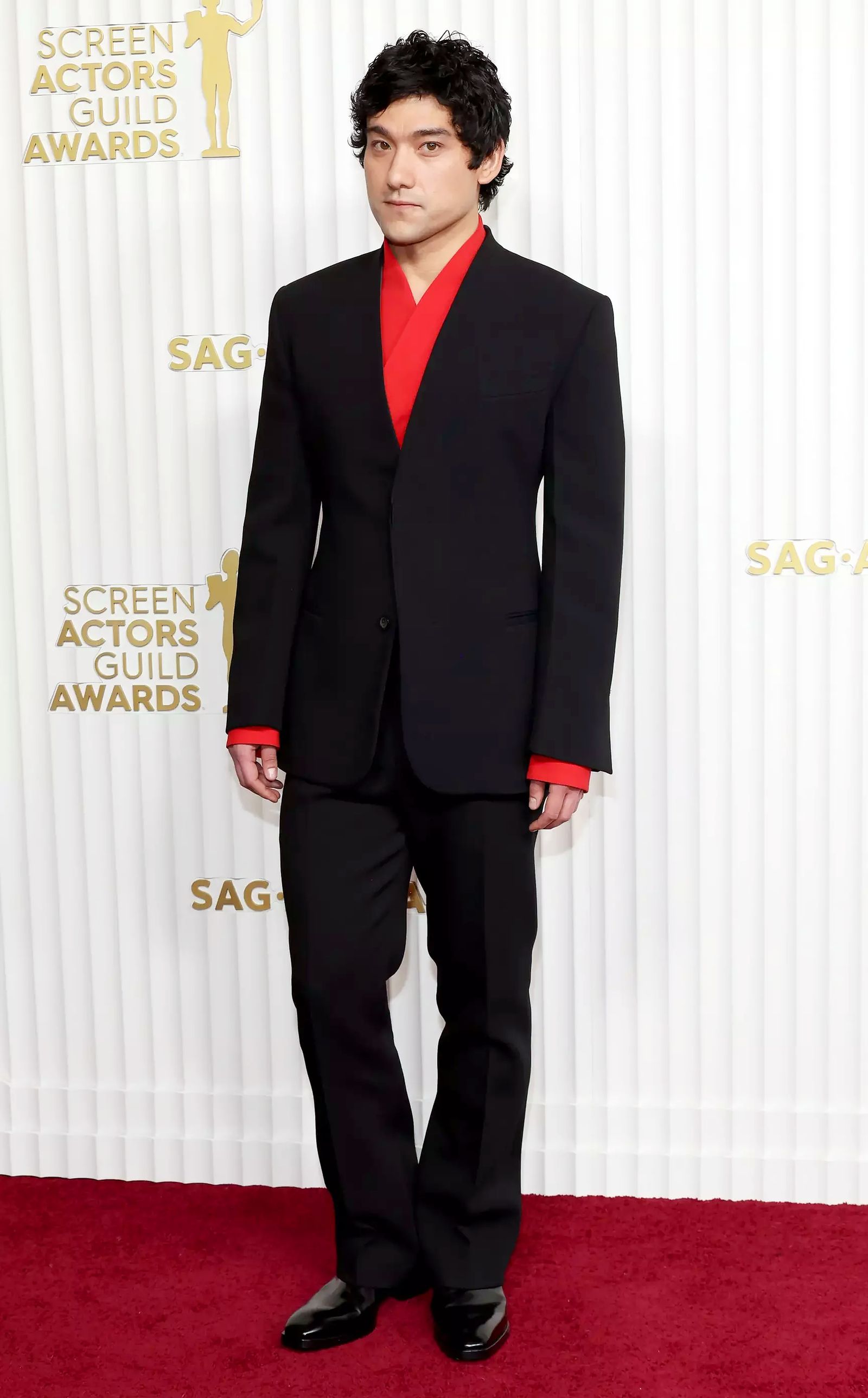 Уилл Шарп в Ferragamo на 29-й церемонии вручения премии Гильдии киноактеров SAG Awards, 26 февраля 2023 г.